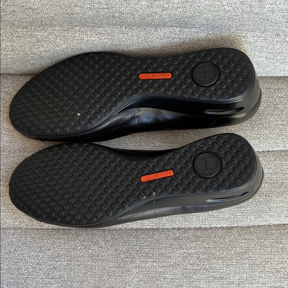 Cole Haan Nike Air (7B) Black Leather Wedge Ballerina Women's Shoes - Picture 5 of 13